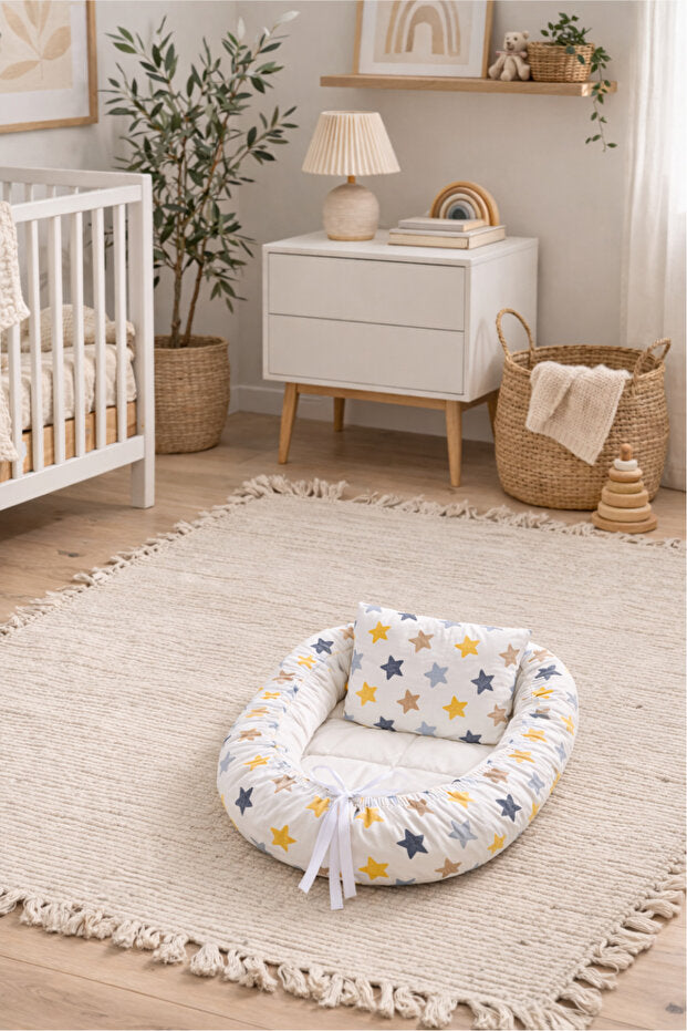 BebeK on For Babynest Sarı Yıldızlı set | Emzirme Yastığı ile