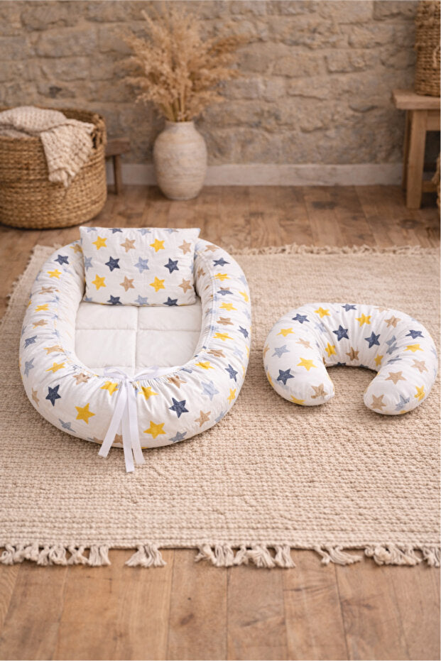 BebeK on For Babynest Sarı Yıldızlı set | Emzirme Yastığı ile