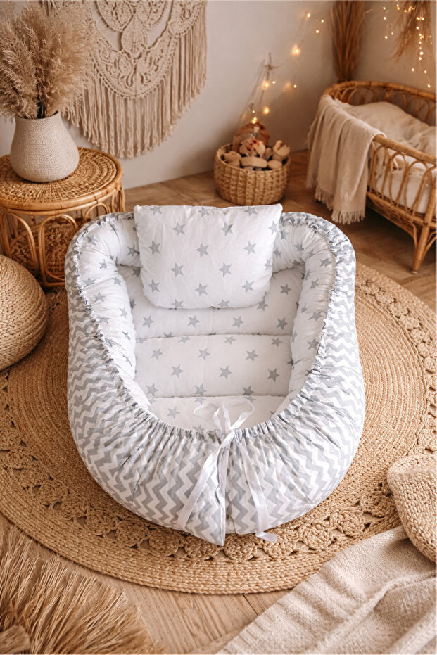 BebeK on For Babynest Gri Yıldızlı set | Emzirme Yastığı ile